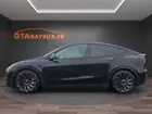 tesla-model-y-2023-auto-47257-km-électrique-3