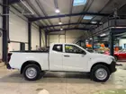 isuzu-d-max-iii-2025-manual-2451-km-diesel-2