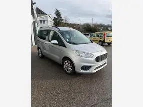 ford-tourneo-courier-2018-manual-95000-km-essence-1