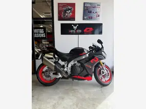 aprilia-rsv4-2024-manual-1200-km-essence-1
