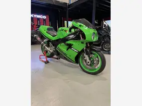 kawasaki-zxr-750-1992-manual-42307-km-essence-1