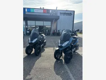 piaggio-mp3-300-hpe-2025-manual-1-km-essence