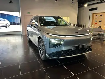 xpeng-g9-2024-auto-29990-km-électrique