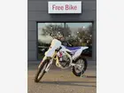 yamaha-yz-450-2024-manual-1-km-essence-3