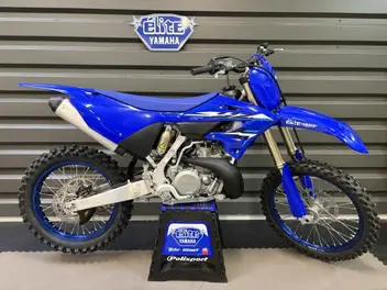 yamaha-yz-250-2025-manual-1-km-essence