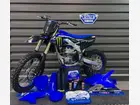yamaha-yz-250-2025-manual-1-km-essence-3