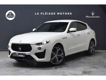 maserati-levante-2021-auto-33259-km-essence