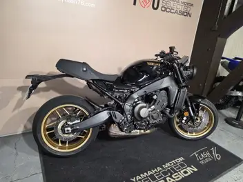 yamaha-xsr-900-2025-manual-173-km-essence