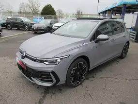 volkswagen-golf-viii-phase-2-2025-auto-10-km-diesel-1