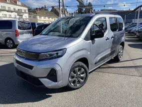 opel-combo-iv-life-2026-auto-10-km-diesel-1