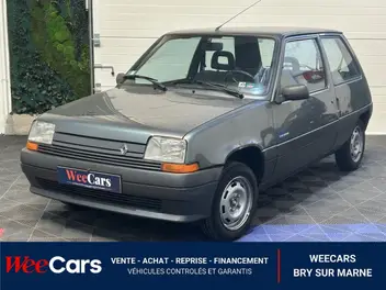 Location Renault Super 5 Rouge pour mariage Paris Location Renault Super 5 Rouge pour mariage Paris