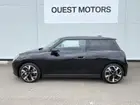 mini-4-electric-3p-2025-auto-7200-km-électrique-2