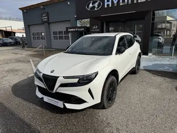alfa-romeo-junior-2025-auto-14629-km-essence