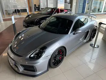 porsche-cayman-2-type-981-gt4-2015-manual-48700-km-essence