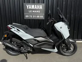 yamaha-x-max-125-2026-auto-250-km-essence-1