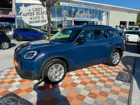 mini-countryman-iii-2025-auto-5800-km-essence-1