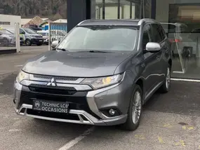 mitsubishi-outlander-iii-phase-2-2019-auto-74000-km-hybrides-1