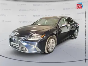LEXUS