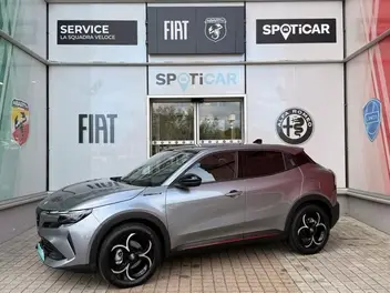 alfa-romeo-junior-2025-auto-10-km-essence