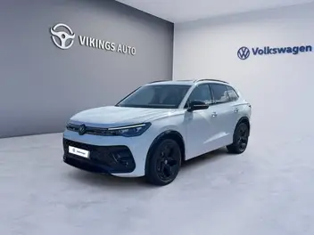 volkswagen-tiguan-iii-2026-auto-9000-km-essence