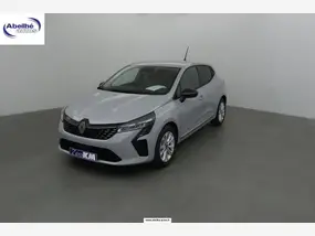 renault-clio-v-phase-2-2025-manual-5-km-diesel-1