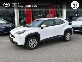 toyota-yaris-cross-2023-auto-41923-km-hybrides-1