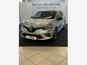 renault-clio-v-2023-auto-26044-km-essence-1