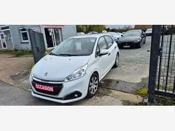 peugeot-208-affaire-phase-2-2018-manual-106000-km-diesel