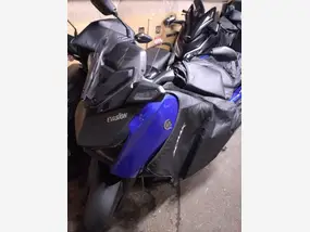 yamaha-x-max-125-2026-auto-1007-km-essence-1