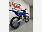 yamaha-yz-2026-manual-1-km-essence-3