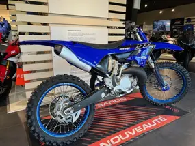 yamaha-yz-250-2009-manual-85-km-essence-1