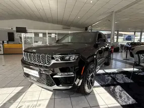 jeep-grand-cherokee-v-2024-auto-771-km-hybrides-1