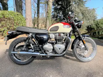 triumph-bonneville-900-2017-manual-8200-km-essence