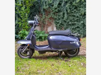 royal-alloy-gp-125-2022-manual-3500-km-essence