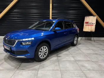 skoda-kamiq-2023-manual-8737-km-essence