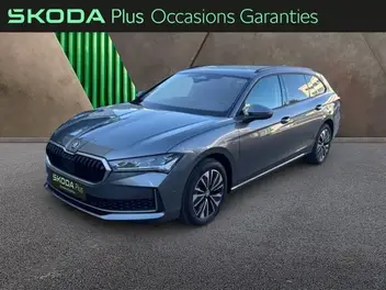 skoda-superb-iv-combi-2025-auto-9500-km-essence
