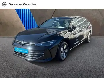 volkswagen-passat-ix-sw-2026-auto-9000-km-essence