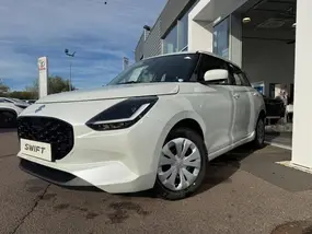 suzuki-swift-v-2026-manual-10-km-essence-1