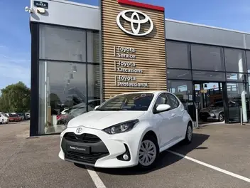 toyota-yaris-iv-2021-manual-20300-km-essence