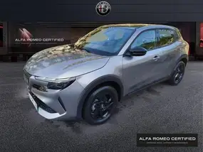 alfa-romeo-junior-2026-auto-4900-km-essence-1