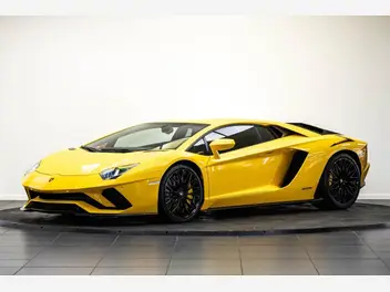 lamborghini-aventador-2018-auto-8500-km-essence