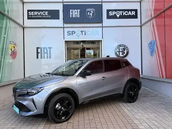 alfa-romeo-junior-2025-auto-17522-km-essence