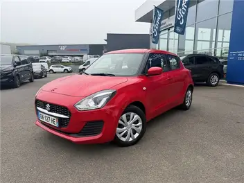 suzuki-swift-iv-2023-manual-15135-km-essence