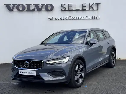 VOLVO V60 CROSS COUNTRY