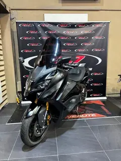 YAMAHA T-MAX