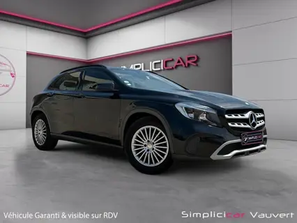 MERCEDES GLA
