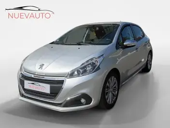 peugeot-208-phase-2-2018-manual-95999-km-essence