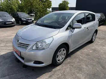 toyota-verso-2012-manual-128687-km-essence