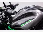 kawasaki-z-900-2025-manual-1080-km-essence-3