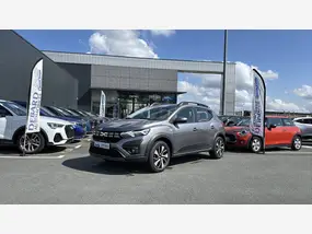 dacia-sandero-3-stepway-phase-2-2025-auto-10-km-essence-1